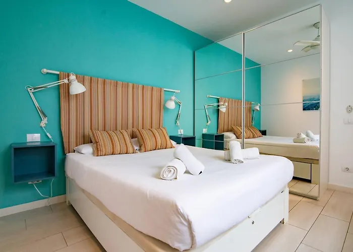 Costa Lairaga Beachfront! Air Conditioned *