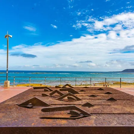 Costa Lairaga Beachfront! Air Conditioned Daire Las Palmas de Gran Canaria