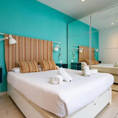 Costa Lairaga Suite. Beachfront! Air Conditioned *