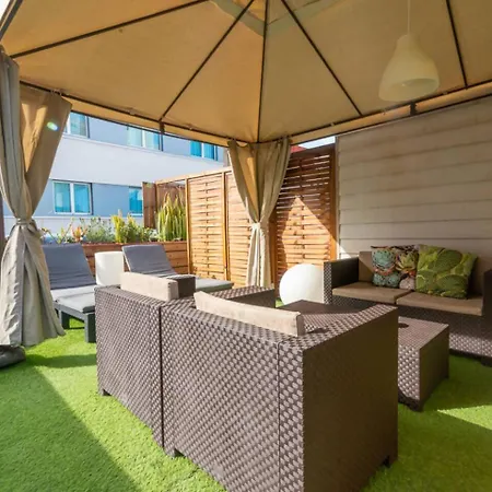 Costa Lairaga Beachfront! Air Conditioned Las Palmas de Gran Canaria